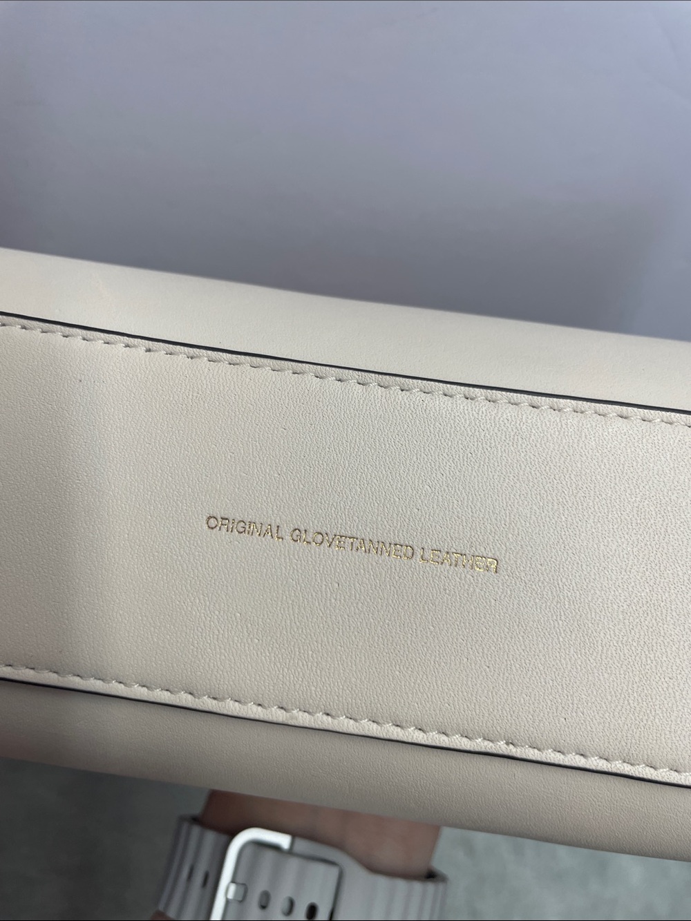 Coach ‘Swing Zip’ 20 Limited Edition Bag - Picture 4 of 13